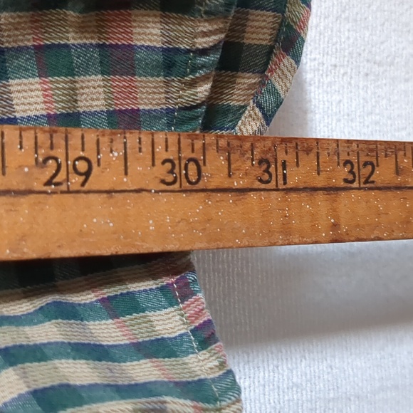 Orvis Men's Long Sleeve Button Down Plaid Shirt Size Medium EUC - Picture 8 of 9